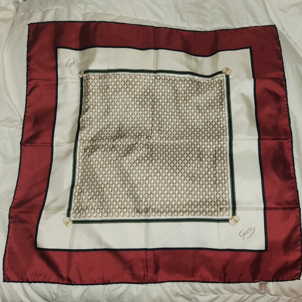 Vintage GUCCI 100% Silk Scarf Italy